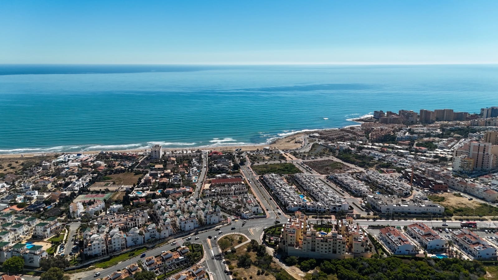 2 bedroom Apartment for sale in La Mata with pool garage - € 299,000 (Ref: 9956271)