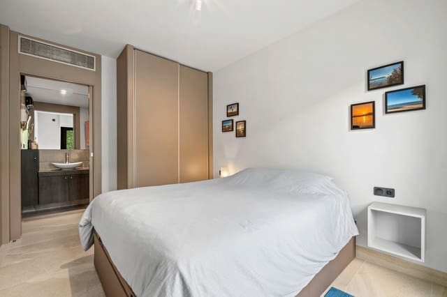 2 soverom Leilighet til salgs i Los Dolses, Orihuela med svømmebasseng - € 355 000 (Ref: 9956560)
