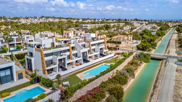 2 soverom Leilighet til salgs i Los Dolses, Orihuela med svømmebasseng - € 355 000 (Ref: 9956560)