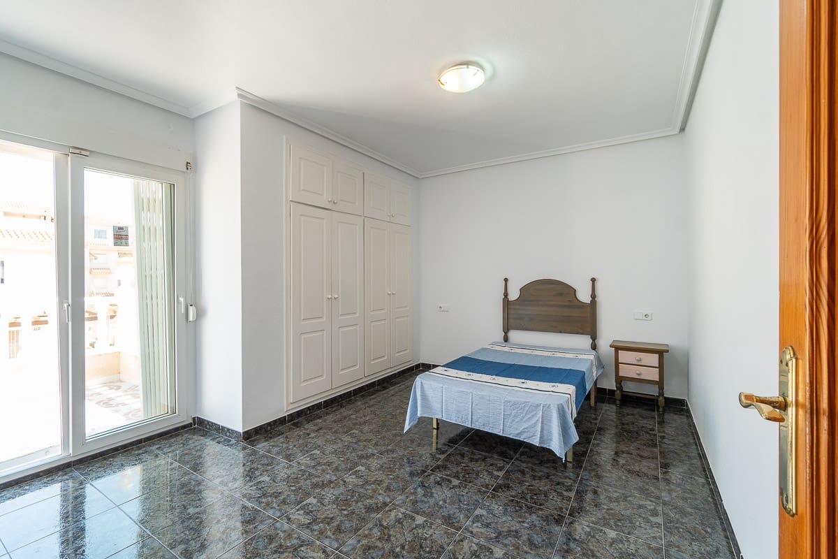3 quarto Moradia para venda em Playa Flamenca - 297 000 € (Ref: 9956563)