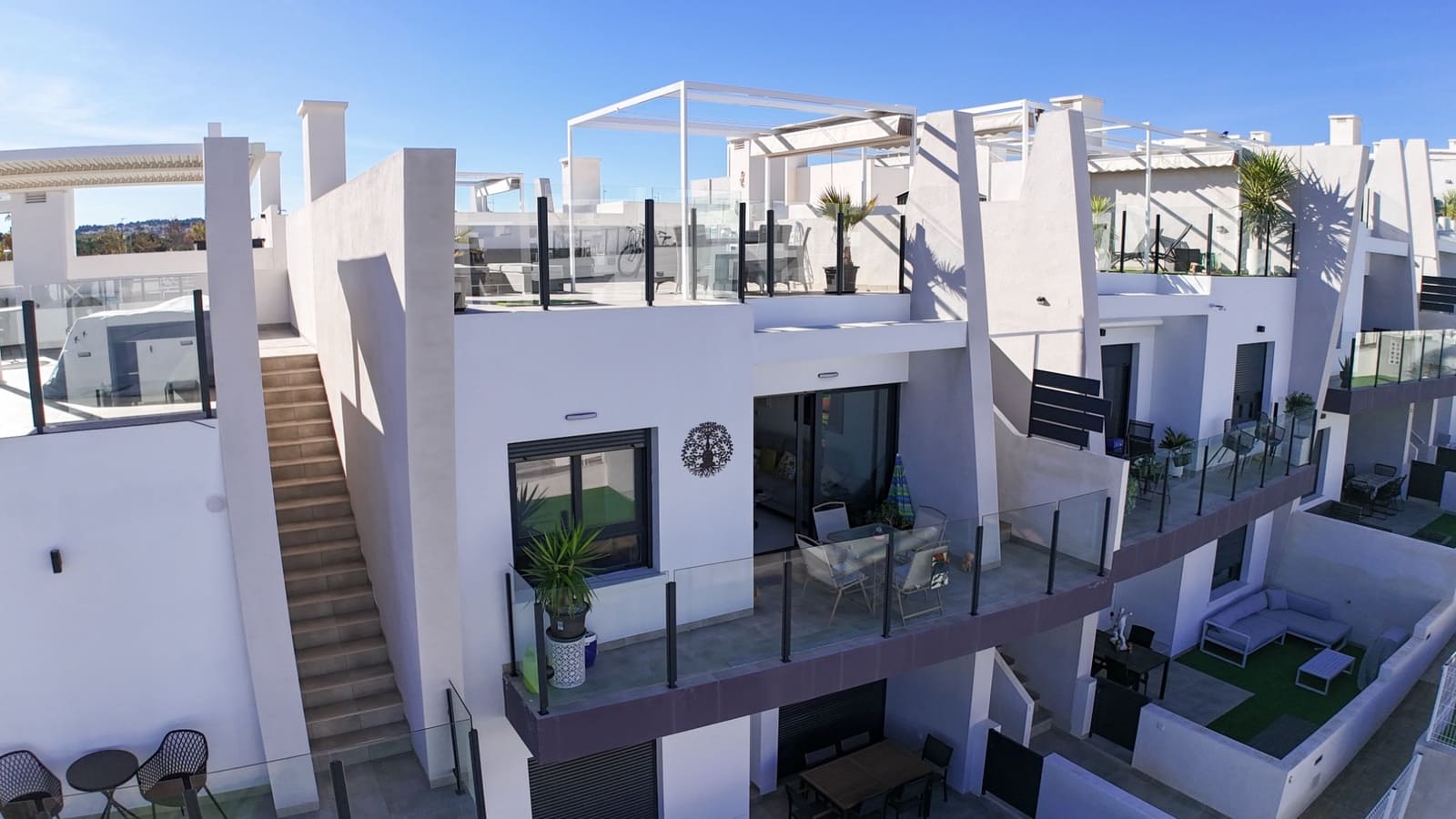 2 Zimmer Apartment zu verkaufen in San Miguel de Salinas mit Pool - 259.000 € (Ref: 9956565)