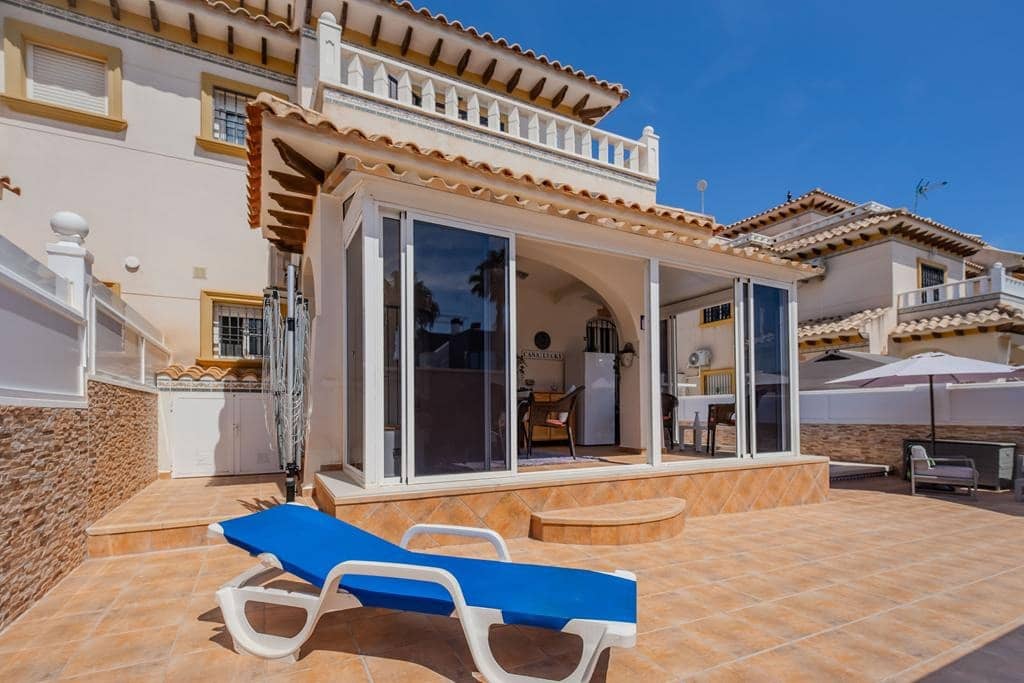 3 bedroom Townhouse for sale in Orihuela Costa with pool - € 315,000 (Ref: 9961671)