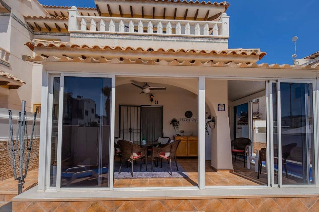 3 bedroom Townhouse for sale in Orihuela Costa with pool - € 315,000 (Ref: 9961671)