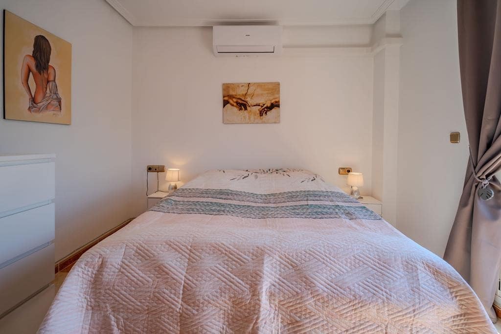 3 bedroom Townhouse for sale in Orihuela Costa with pool - € 315,000 (Ref: 9961671)
