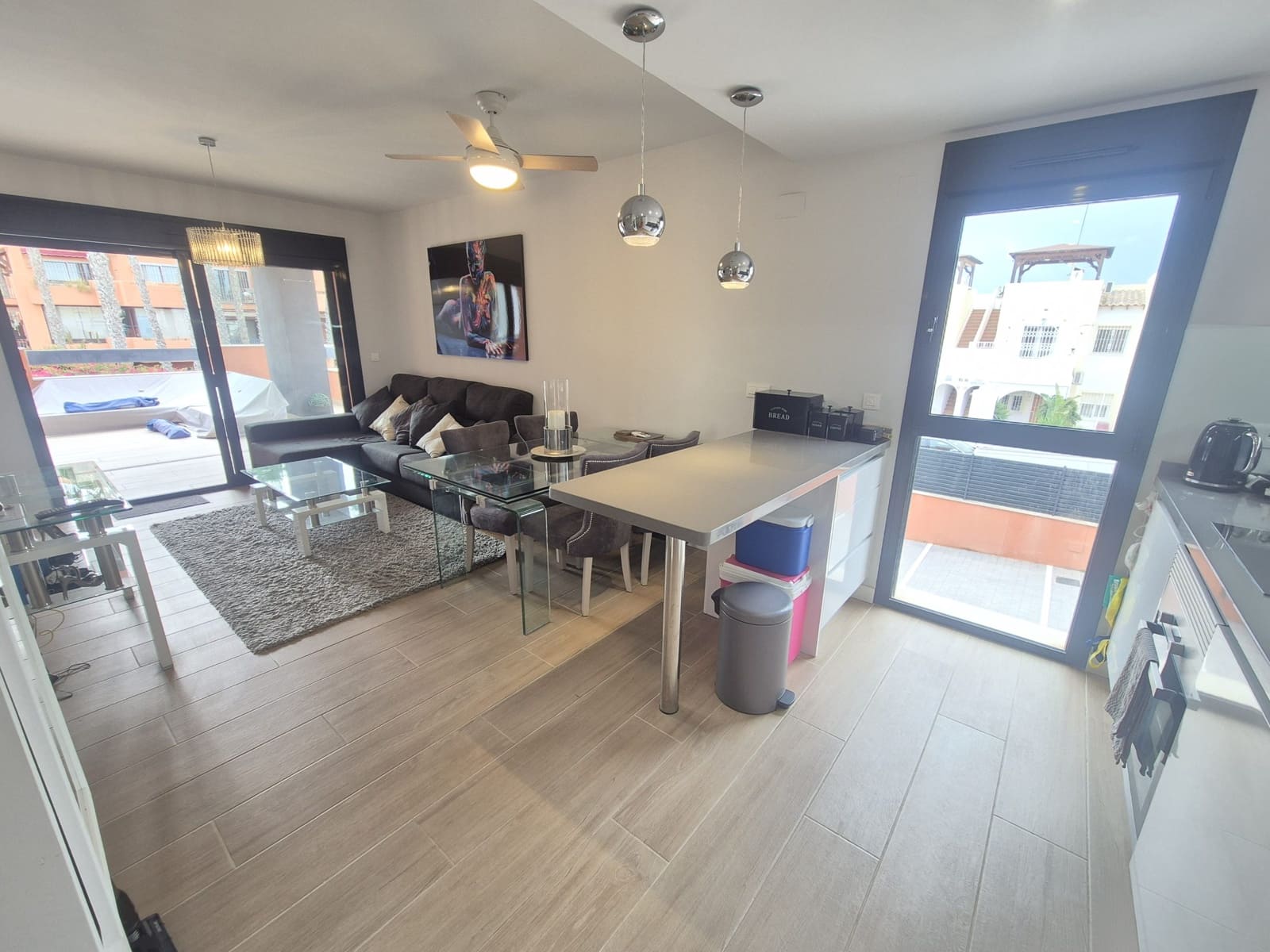 2 Zimmer Apartment zu verkaufen in Villamartin mit Pool - 254.950 € (Ref: 9974334)