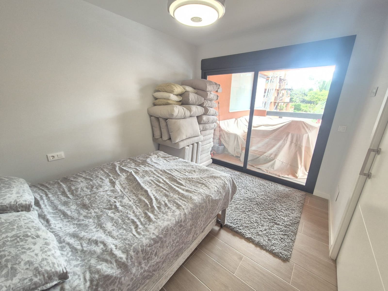 2 Zimmer Apartment zu verkaufen in Villamartin mit Pool - 254.950 € (Ref: 9974334)