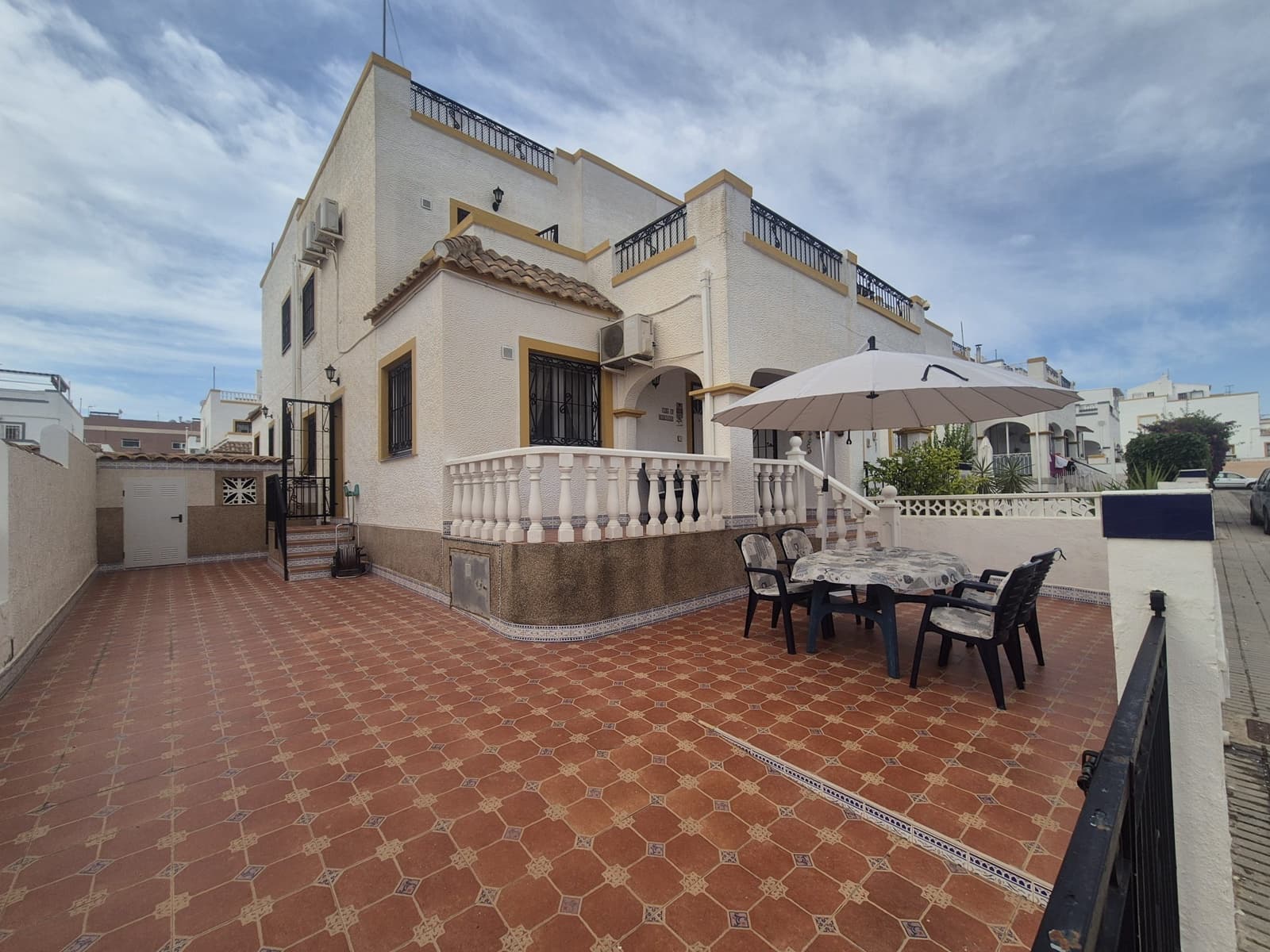 3 sovrum Hus till salu i Los Altos med pool - 225 000 € (Ref: 9974335)