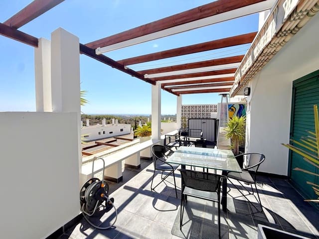 Apartamento de 3 habitaciones en Las Ramblas Golf, Orihuela en venta con piscina - 389.000 € (Ref: 9977993)