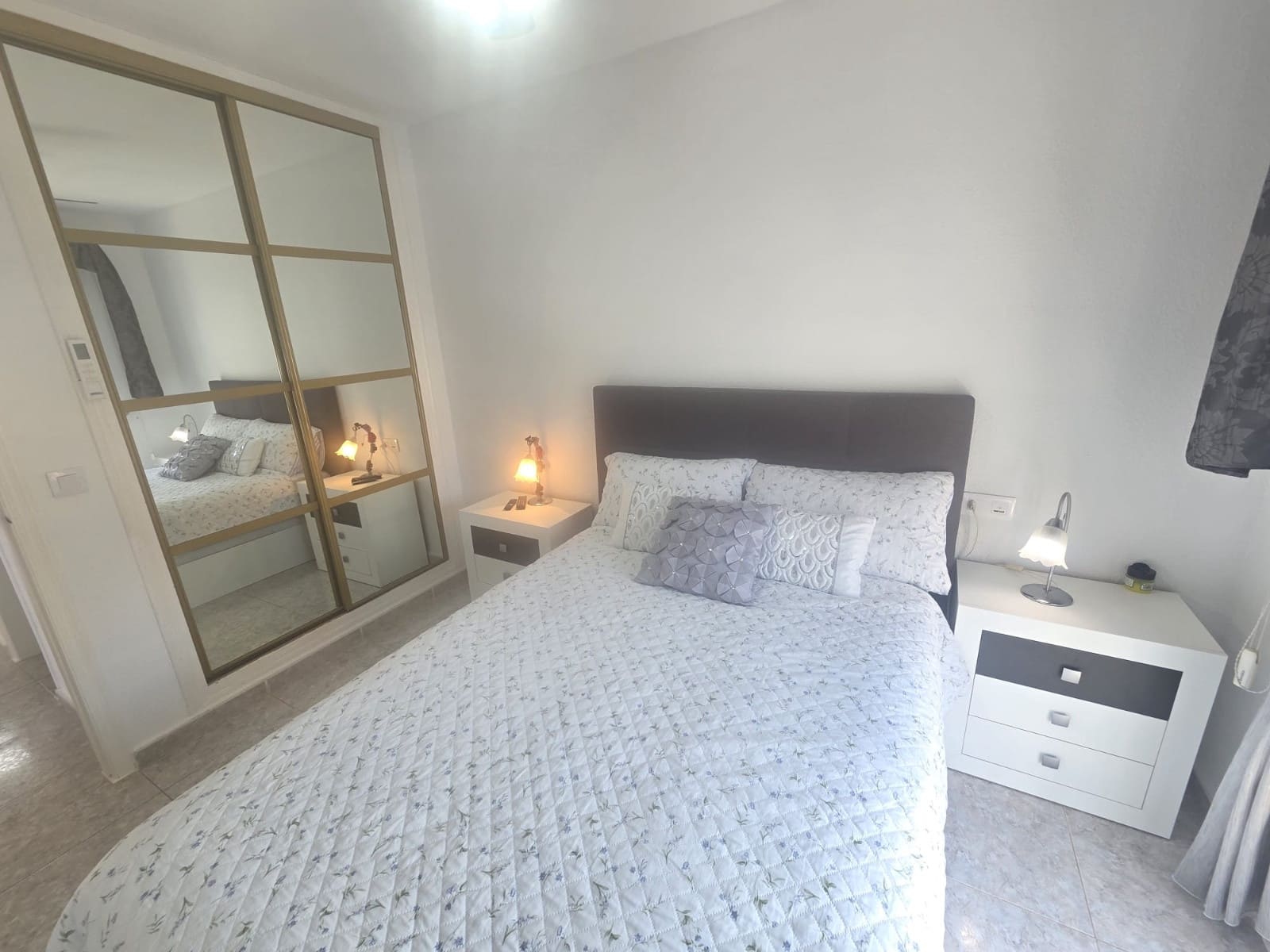 Apartamento de 2 habitaciones en Villamartin en venta con piscina - 199.000 € (Ref: 9985856)
