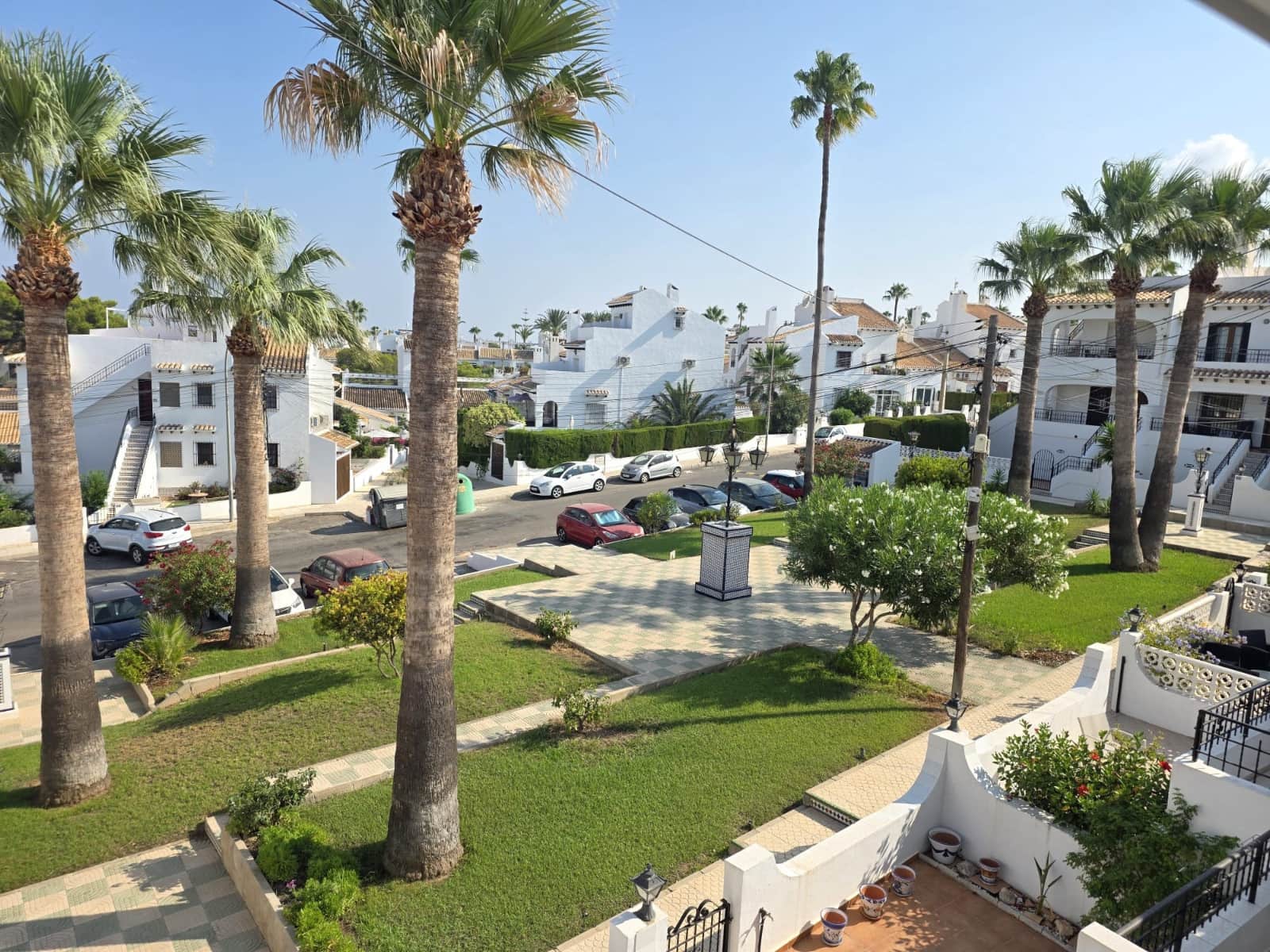 Apartamento de 2 habitaciones en Villamartin en venta con piscina - 199.000 € (Ref: 9985856)