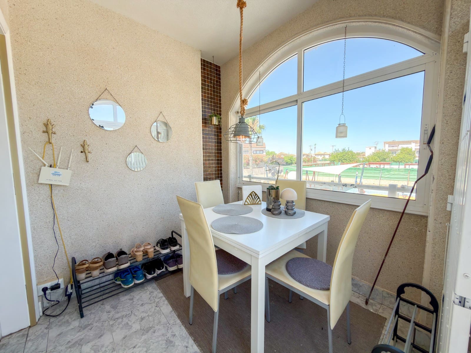 2 soveværelse Lejlighed til salg i Punta Prima med swimmingpool - € 172.900 (Ref: 9985921)