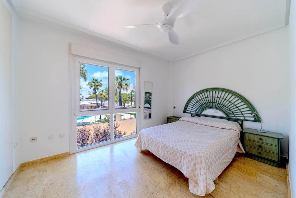 3 makuuhuone Omakotitalo myytävänä paikassa Dehesa de Campoamor - 450 000 € (Ref: 9989910)