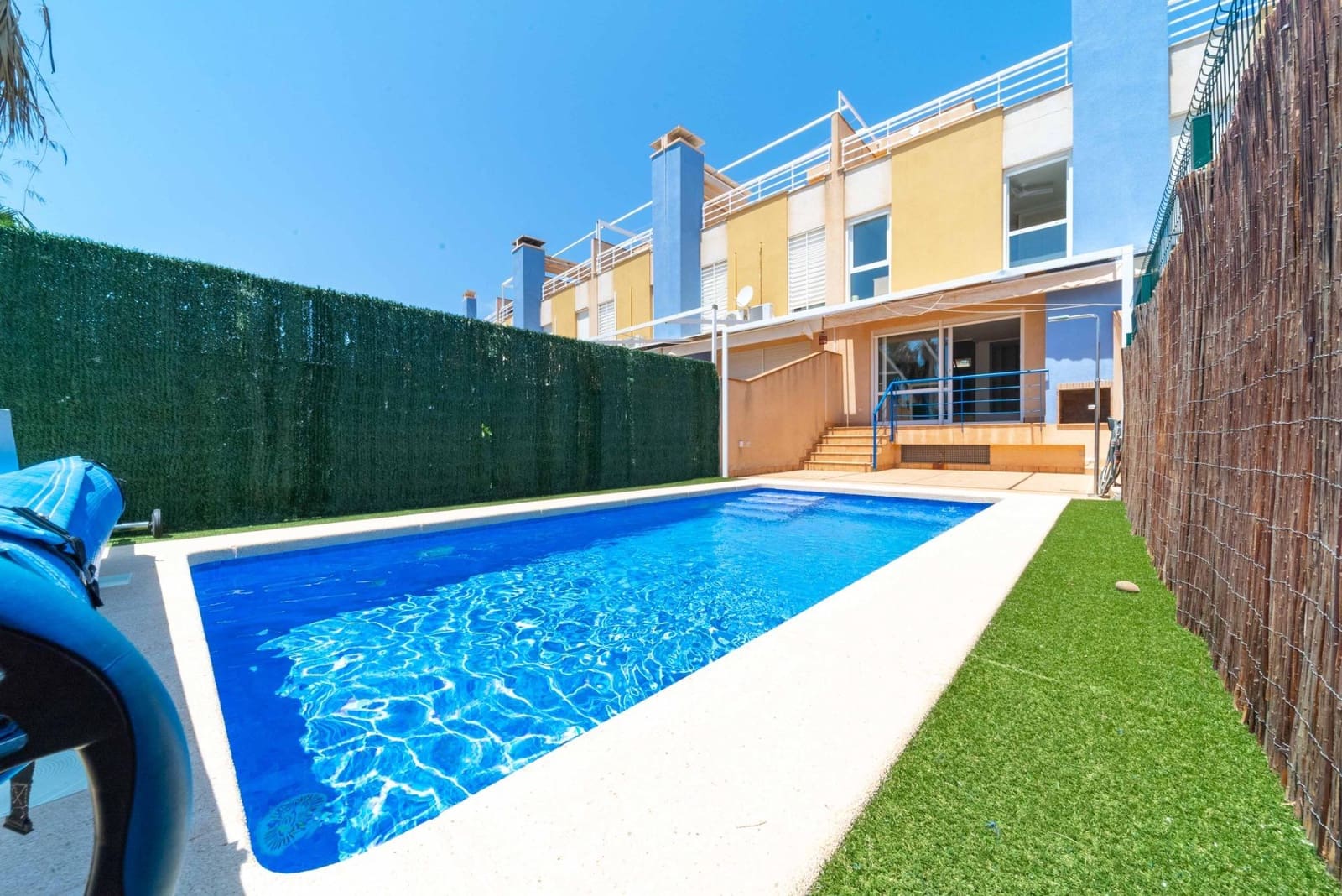 3 makuuhuone Omakotitalo myytävänä paikassa Dehesa de Campoamor - 450 000 € (Ref: 9989910)