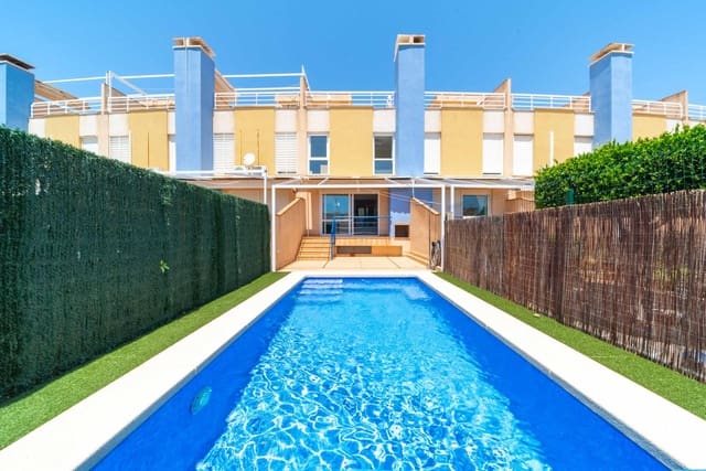 3 soveværelse Byhus til salg i Dehesa de Campoamor, Orihuela - € 450.000 (Ref: 9989910)