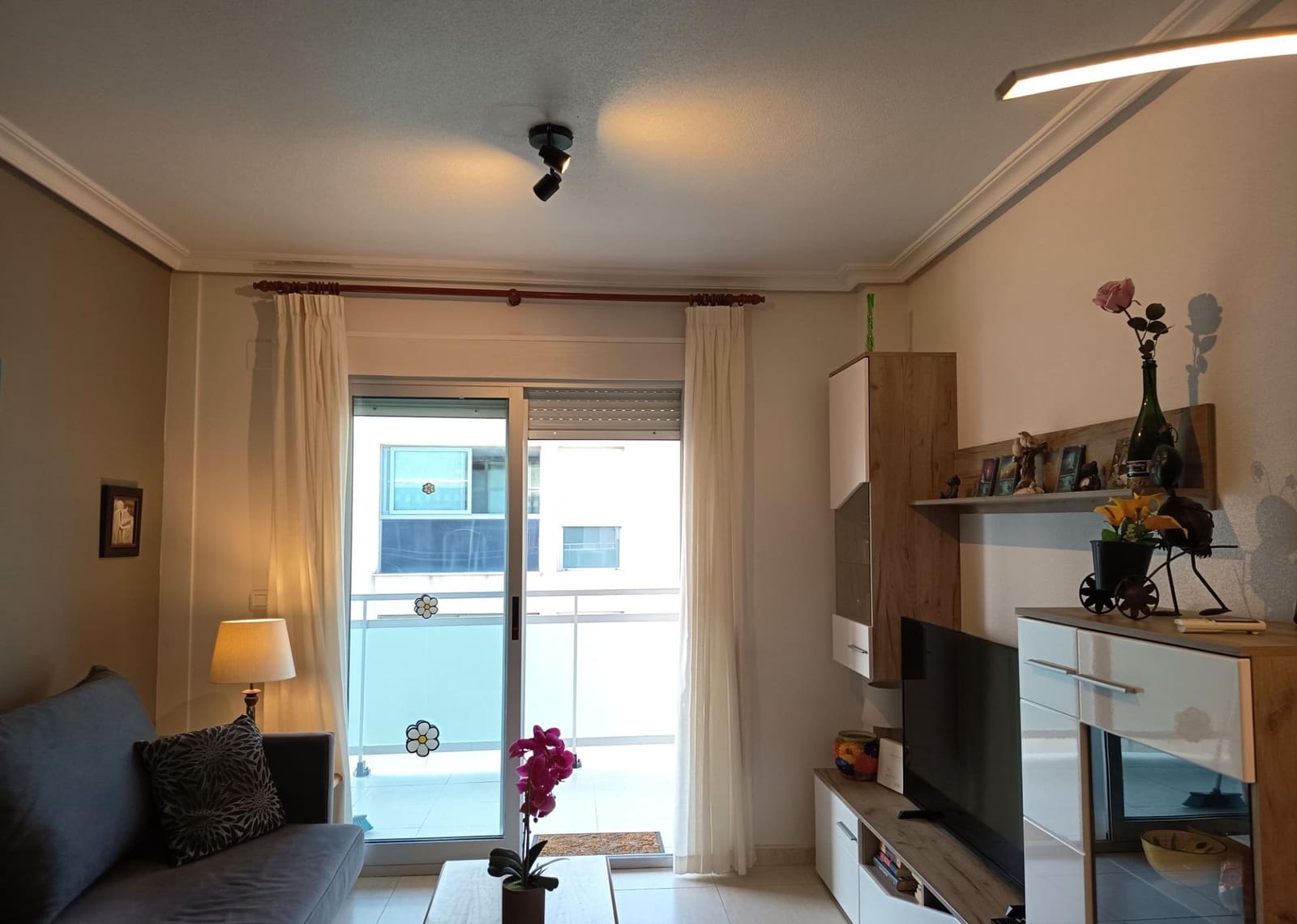 Apartamento de 2 habitaciones en Cabo Roig en venta - 219.000 € (Ref: 9989913)