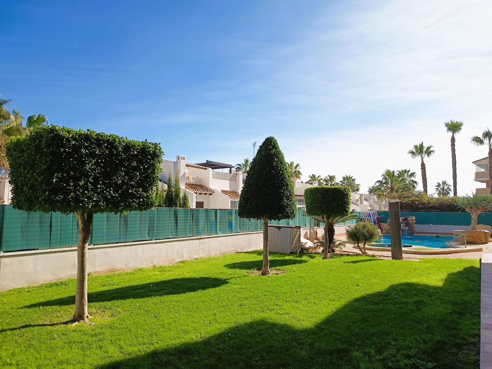 Apartamento de 2 habitaciones en Cabo Roig en venta - 219.000 € (Ref: 9989913)