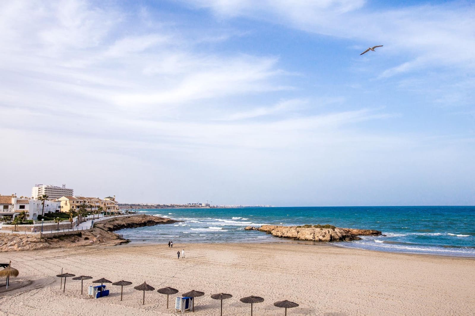 Casa de 2 habitaciones en Alicante / Alacant ciudad en venta - 215.000 € (Ref: 9995429)
