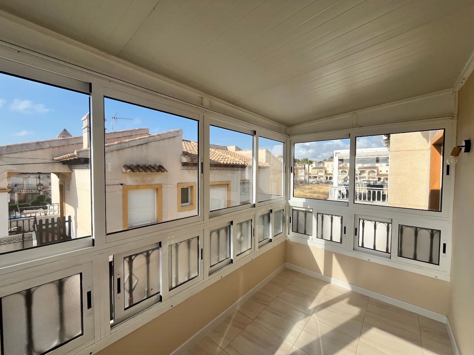 2 soverom Leilighet til salgs i Playa Flamenca med svømmebasseng - € 169 000 (Ref: 9995430)