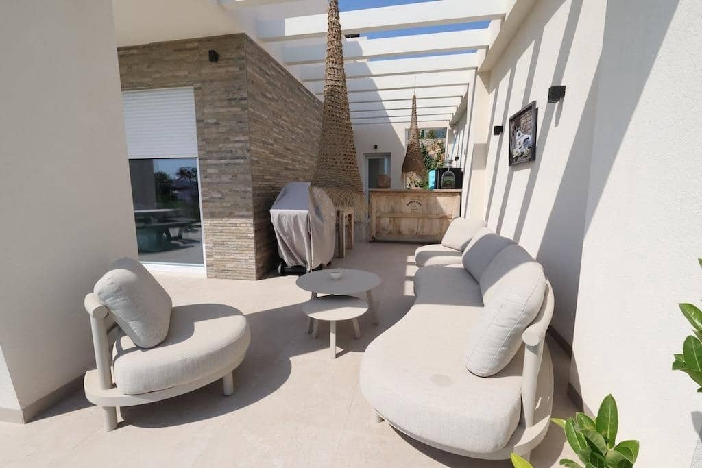 3 bedroom Villa for sale in Algorfa - € 510,000 (Ref: 9996560)
