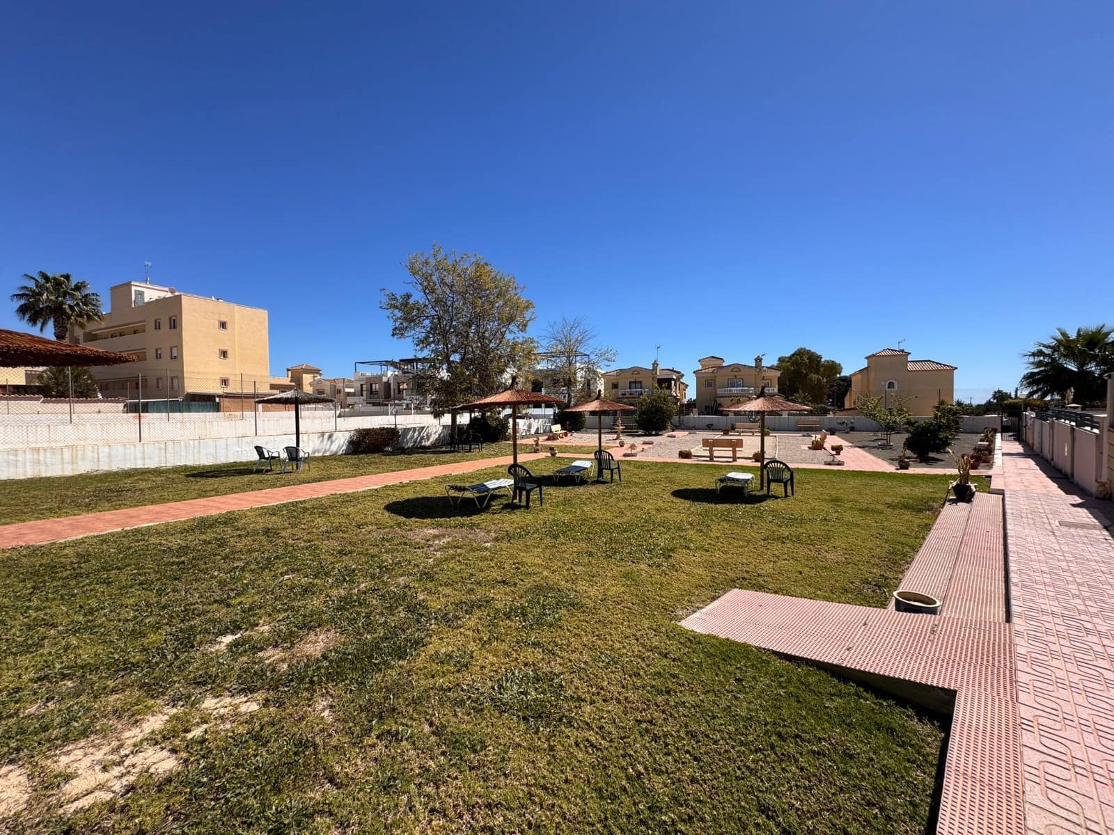 3 sovrum Hus till salu i Orihuela Costa med pool - 229 995 € (Ref: 9997914)