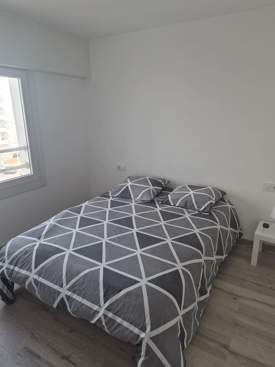2 makuuhuone Huoneisto myytävänä paikassa Roses mukana uima-altaan 
autotalli - 235 000 € (Ref: 10036345)