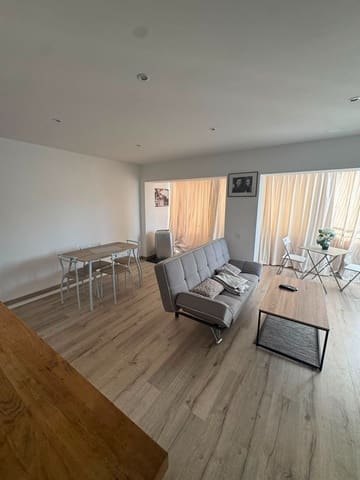 2 makuuhuone Huoneisto myytävänä paikassa Roses mukana uima-altaan 
autotalli - 235 000 € (Ref: 10036345)
