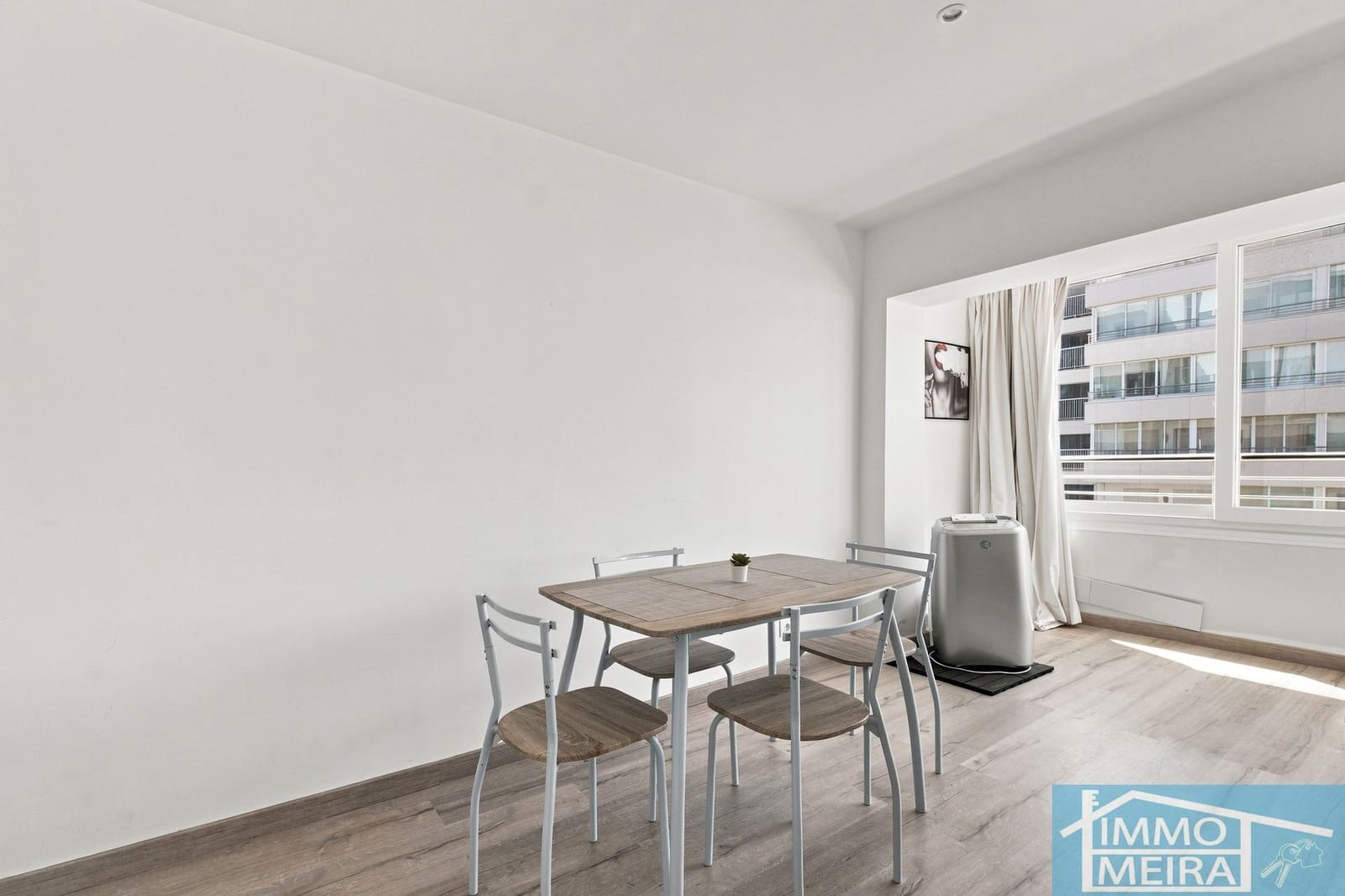 2 bedroom Apartment for sale in Roses with pool garage - € 235,000 (Ref: 10036345)