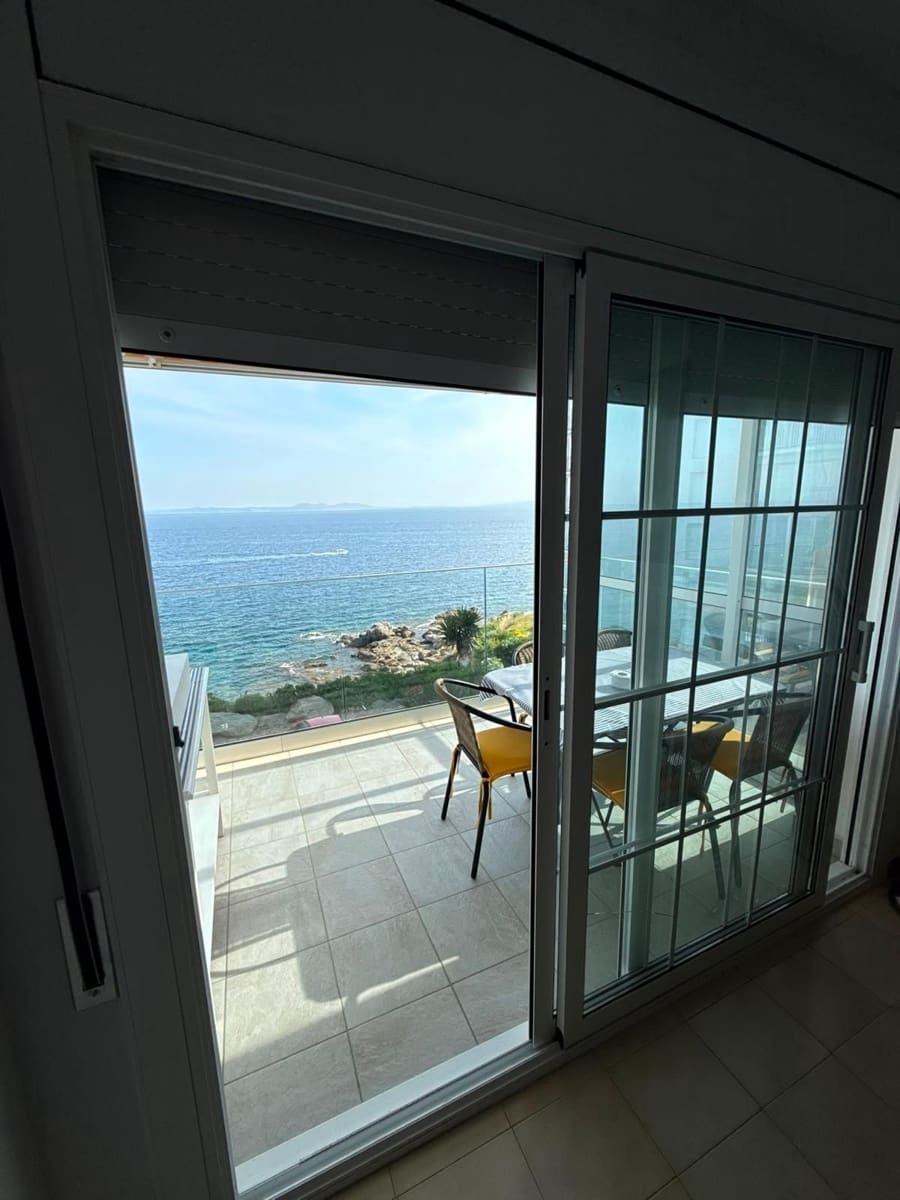2 soverom Leilighet til salgs i Roses med garasje - € 265 000 (Ref: 10048738)