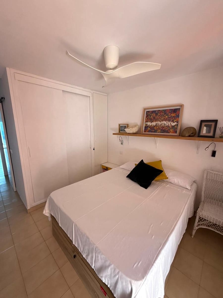 2 soverom Leilighet til salgs i Roses med garasje - € 265 000 (Ref: 10048738)