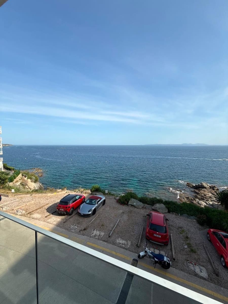 2 soverom Leilighet til salgs i Roses med garasje - € 265 000 (Ref: 10048738)