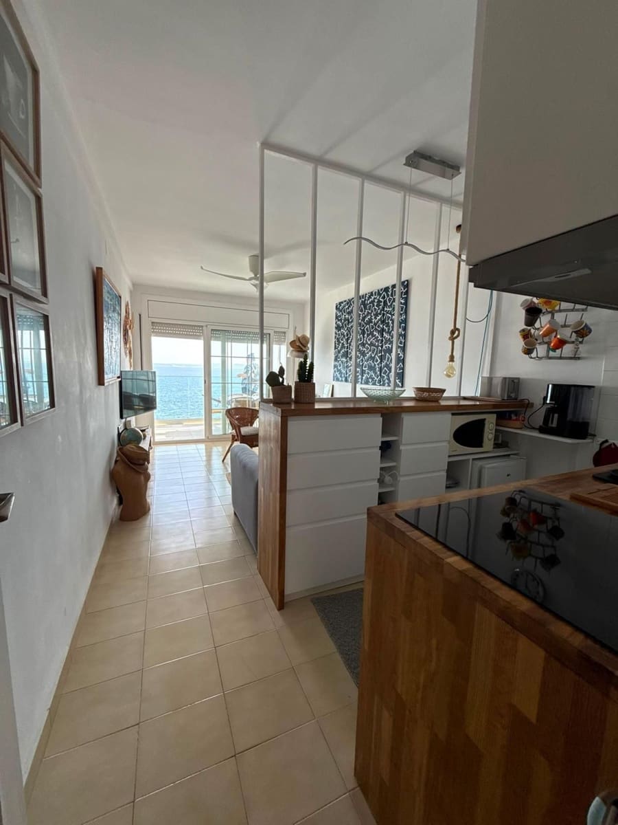 2 soverom Leilighet til salgs i Roses med garasje - € 265 000 (Ref: 10048738)