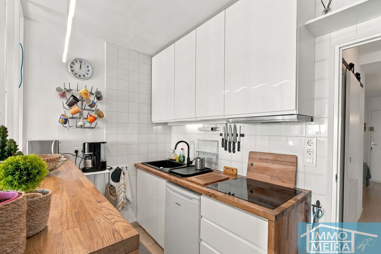 2 bedroom Apartment for sale in Roses with garage - € 265,000 (Ref: 10048738)