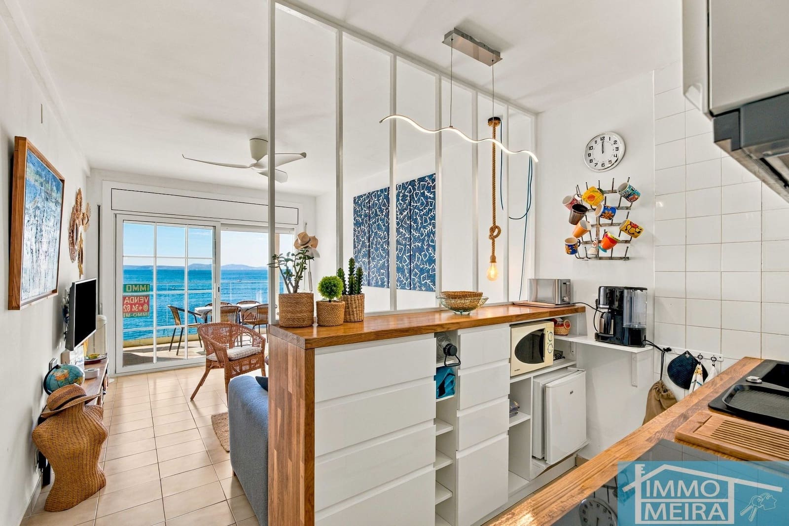 2 bedroom Apartment for sale in Roses with garage - € 265,000 (Ref: 10048738)