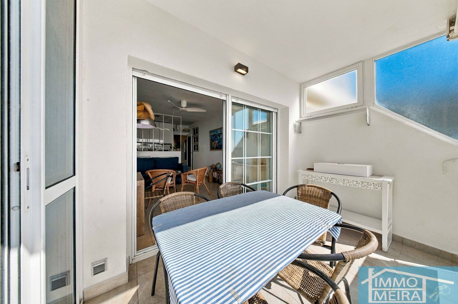 2 bedroom Apartment for sale in Roses with garage - € 265,000 (Ref: 10048738)