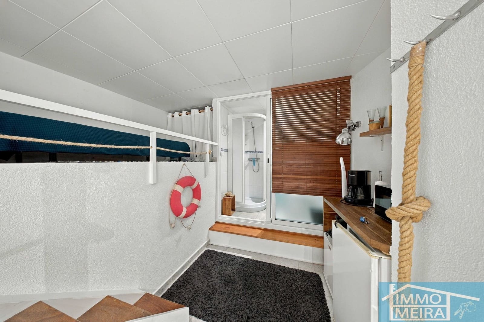 2 bedroom Apartment for sale in Roses with garage - € 265,000 (Ref: 10048738)