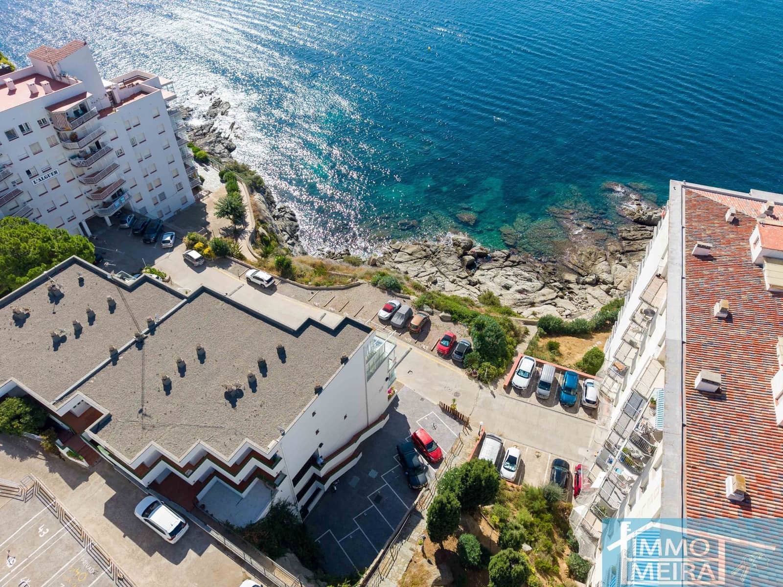 2 bedroom Apartment for sale in Roses with garage - € 265,000 (Ref: 10048738)