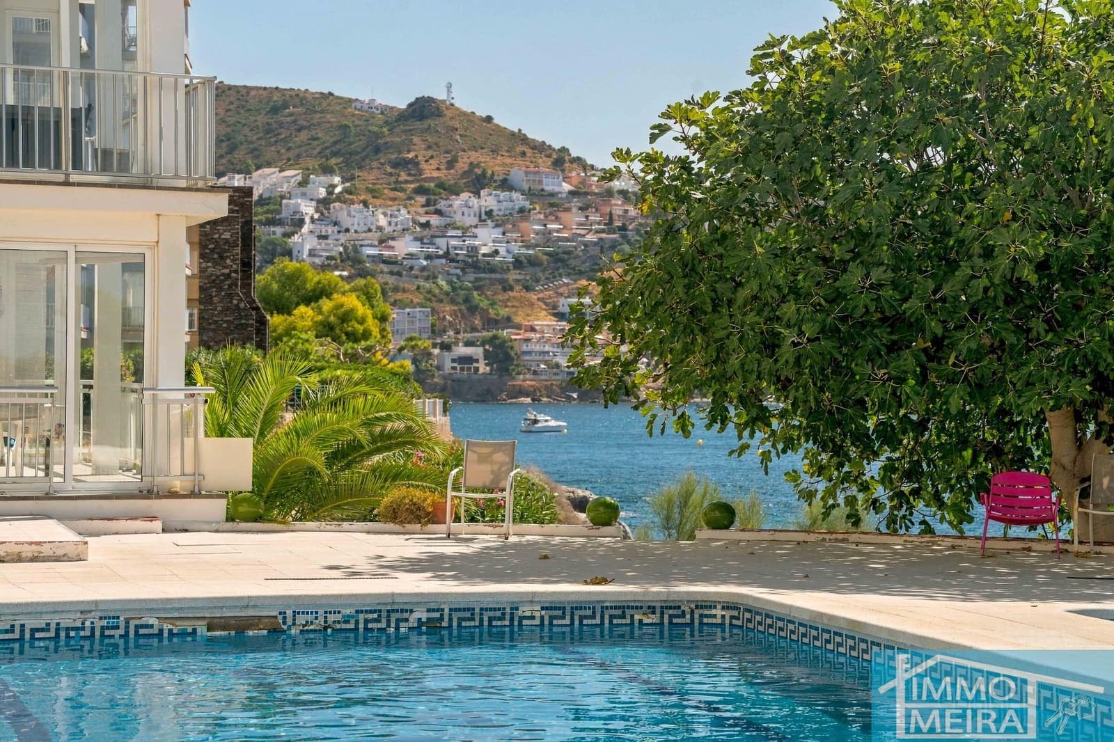 3 Zimmer Apartment zu verkaufen in Roses mit Pool Garage - 410.000 € (Ref: 10074907)