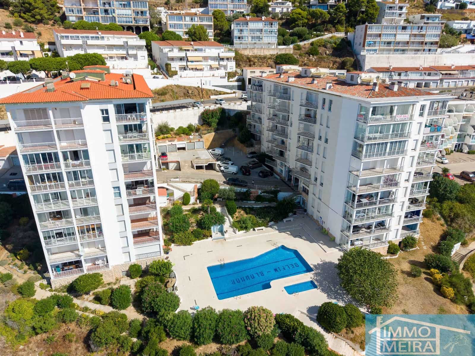 3 Zimmer Apartment zu verkaufen in Roses mit Pool Garage - 410.000 € (Ref: 10074907)