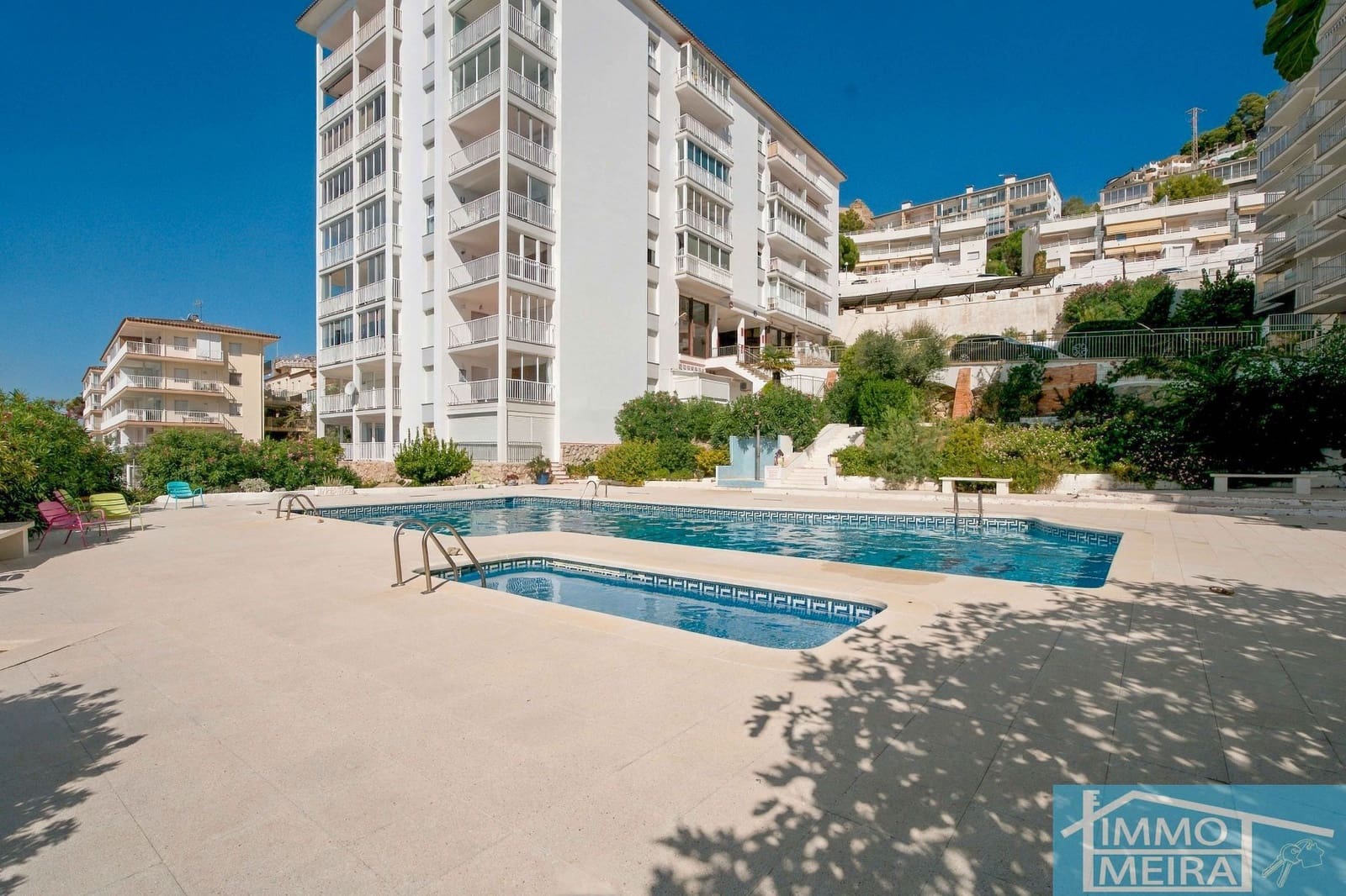 3 Zimmer Apartment zu verkaufen in Roses mit Pool Garage - 410.000 € (Ref: 10074907)