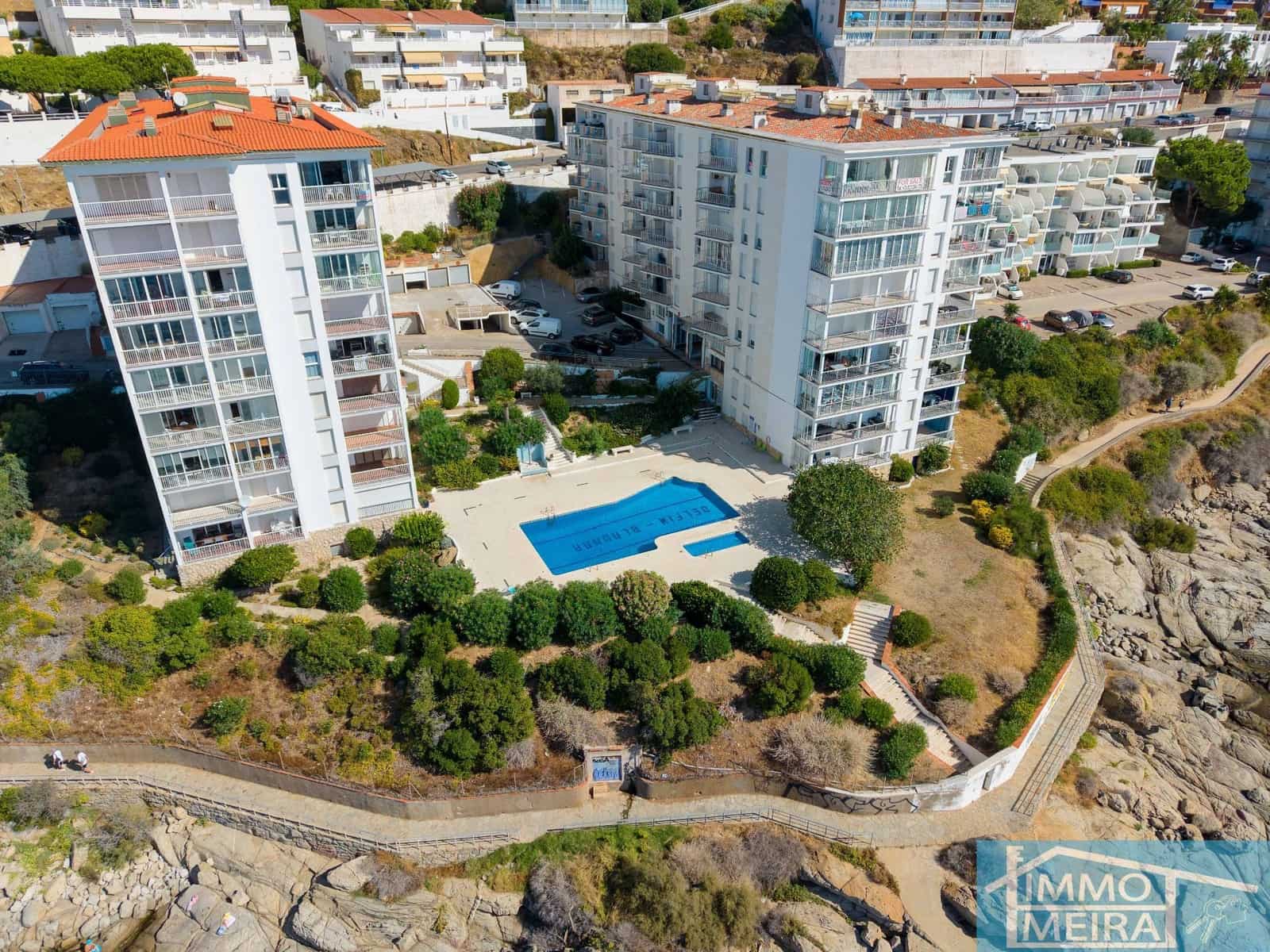 3 Zimmer Apartment zu verkaufen in Roses mit Pool Garage - 410.000 € (Ref: 10074907)