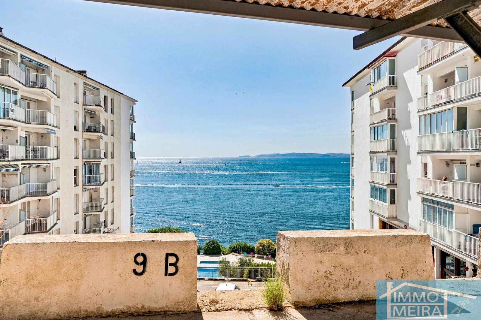 3 Zimmer Apartment zu verkaufen in Roses mit Pool Garage - 410.000 € (Ref: 10074907)