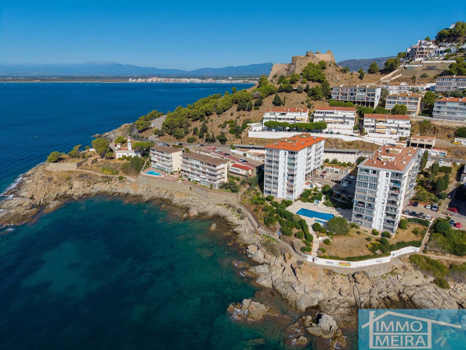 3 Zimmer Apartment zu verkaufen in Roses mit Pool Garage - 410.000 € (Ref: 10074907)