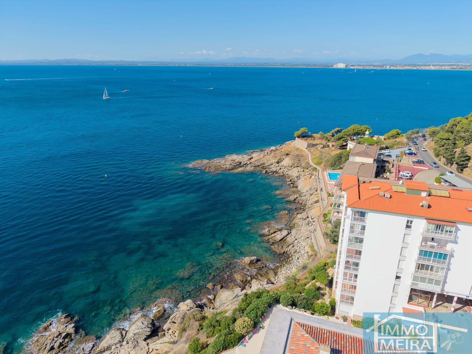 3 Zimmer Apartment zu verkaufen in Roses mit Pool Garage - 410.000 € (Ref: 10074907)