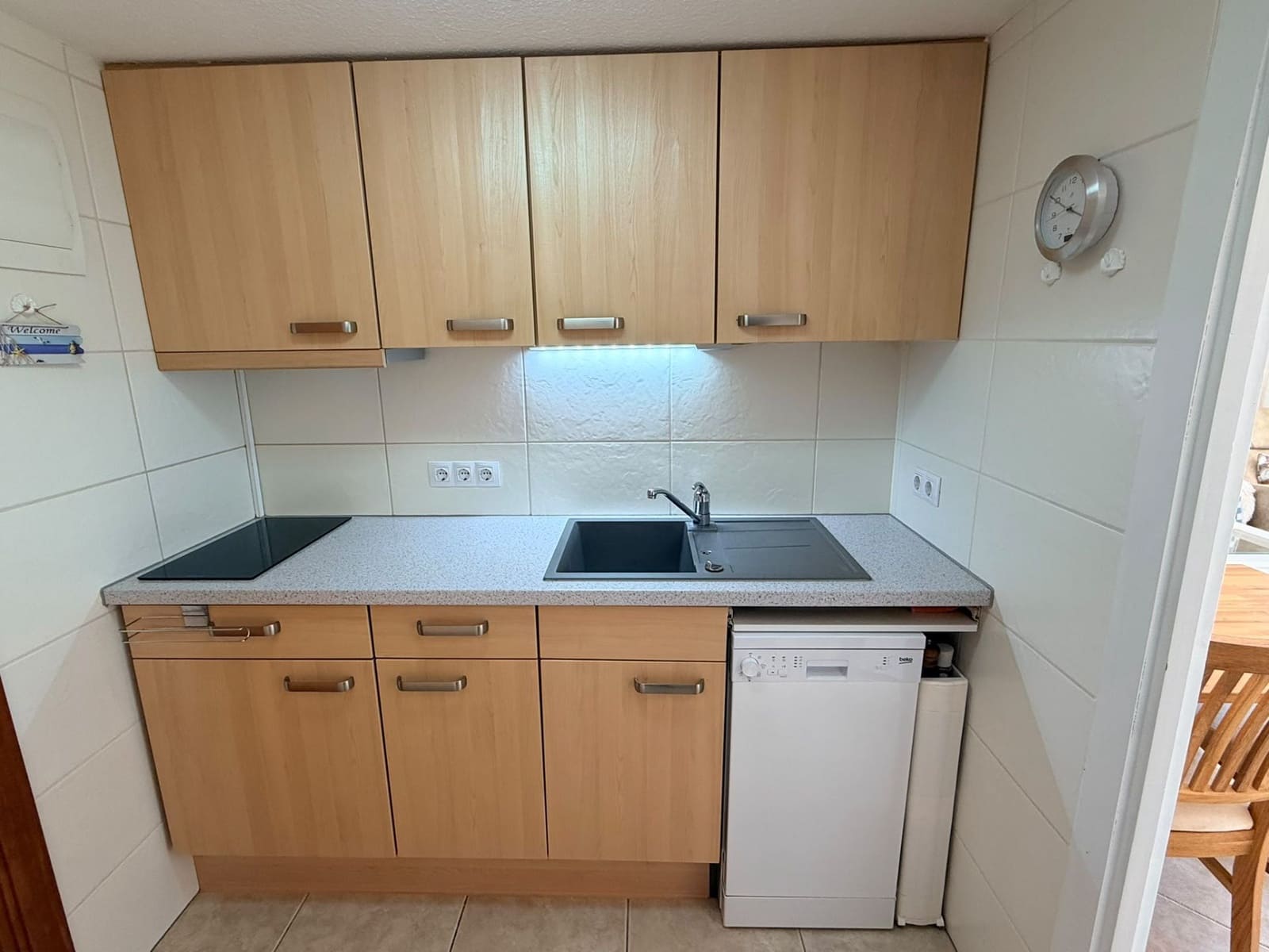 Apartamento de 2 habitaciones en Roses en venta con piscina garaje - 220.000 € (Ref: 10090102)