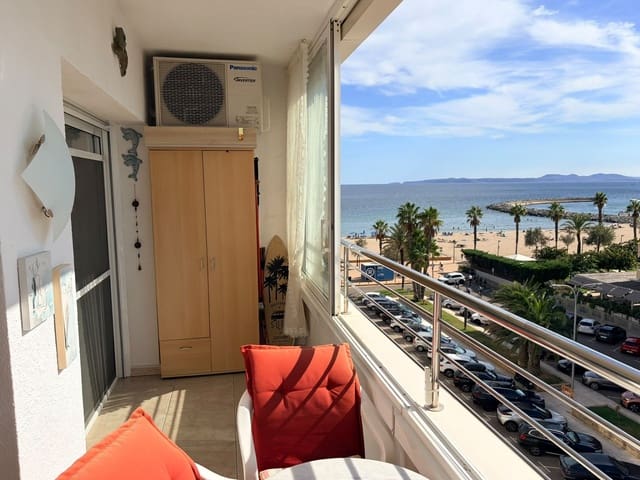 Apartamento de 2 habitaciones en Roses en venta con piscina garaje - 220.000 € (Ref: 10090102)