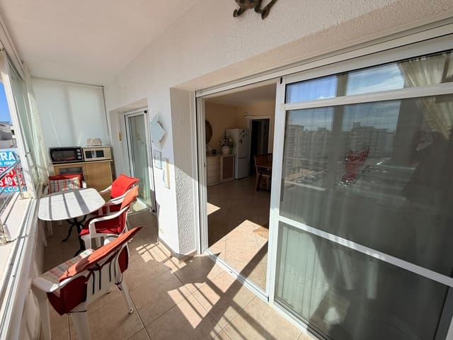 Apartamento de 2 habitaciones en Roses en venta con piscina garaje - 220.000 € (Ref: 10090102)