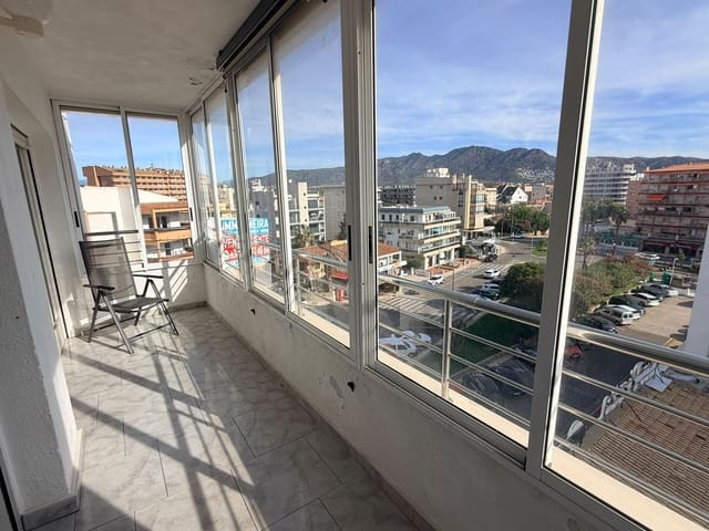 2 soverom Leilighet til salgs i Roses med svømmebasseng garasje - € 210 000 (Ref: 10094208)