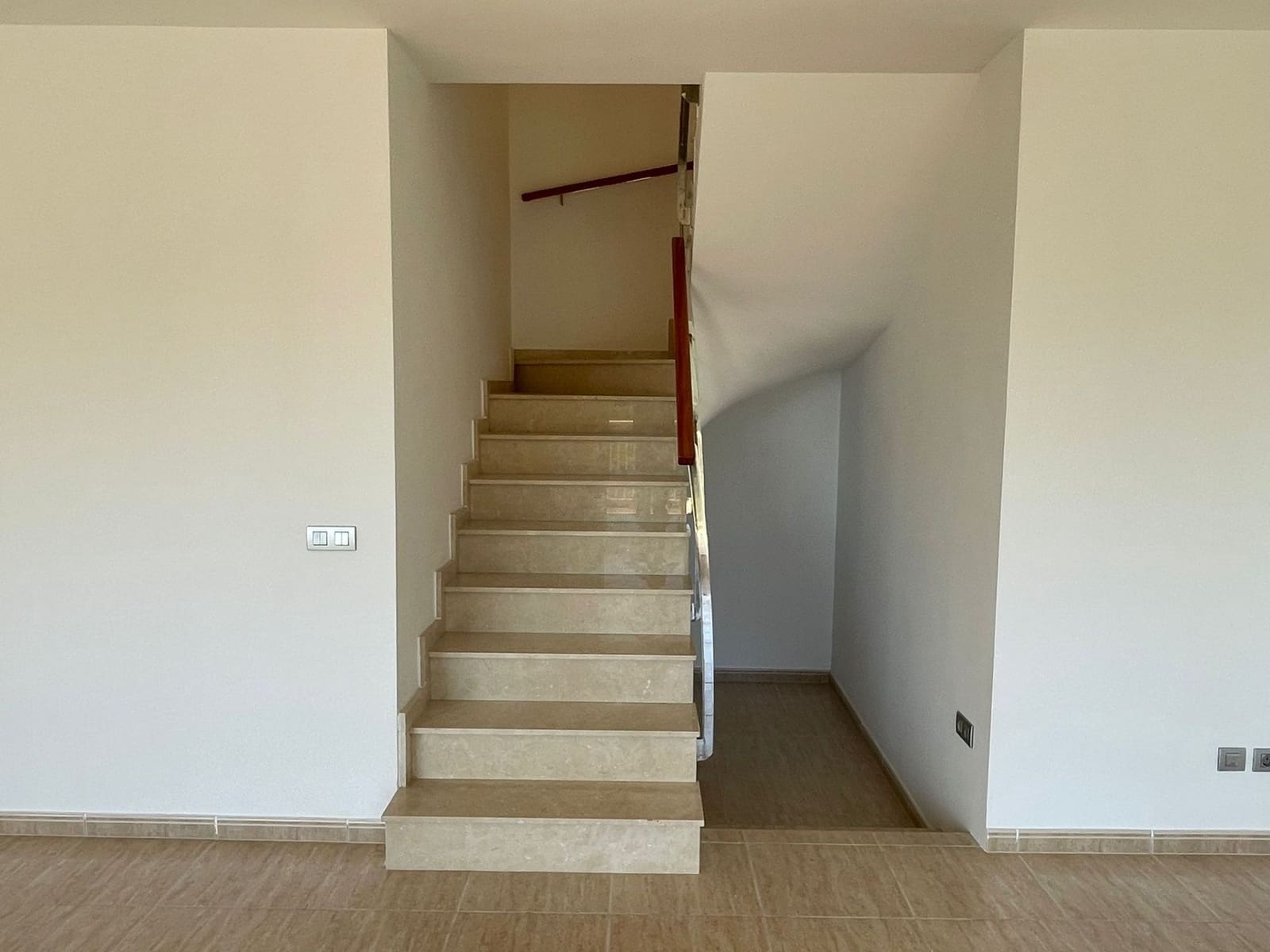 3 soveværelse Villa til salg i Roses med swimmingpool garage - € 750.000 (Ref: 8528953)