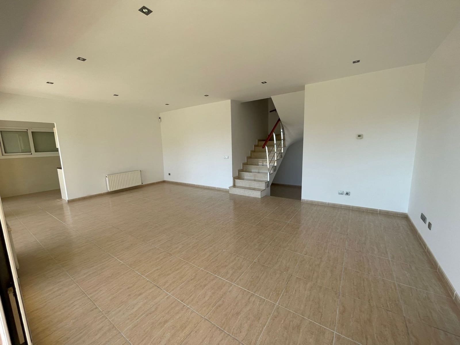 3 soveværelse Villa til salg i Roses med swimmingpool garage - € 750.000 (Ref: 8528953)