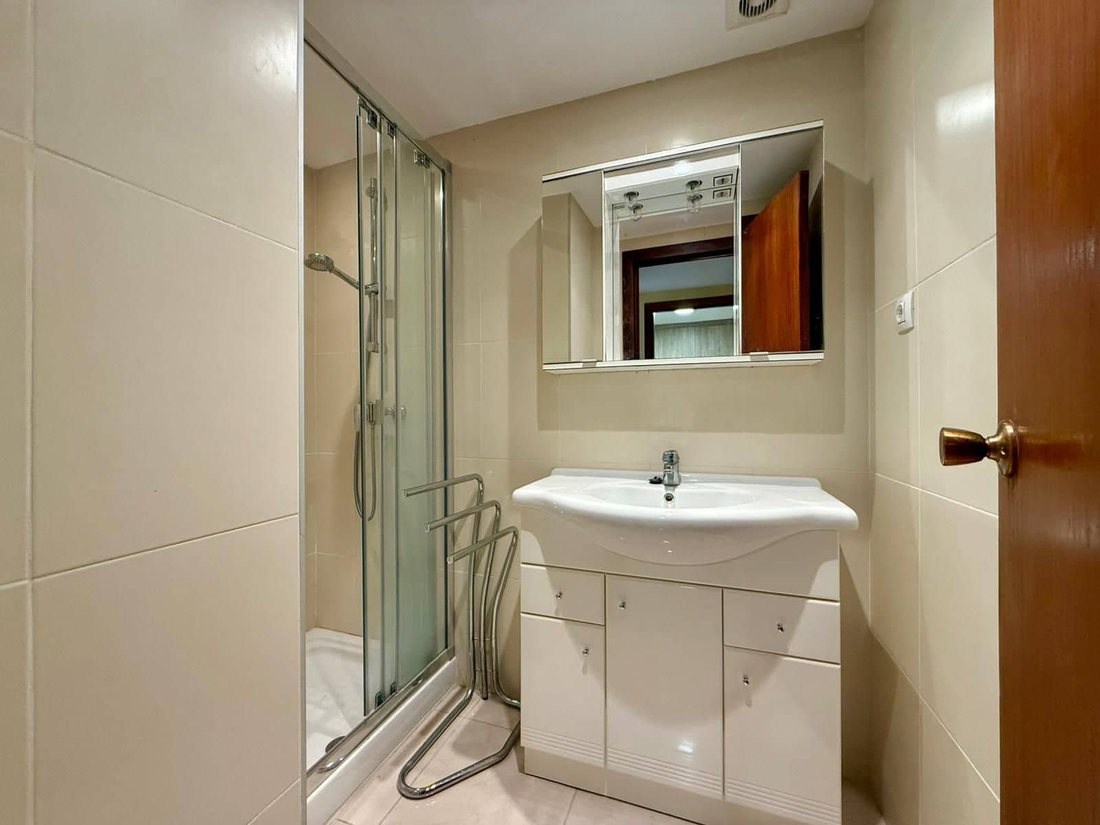 1 bedroom Apartment for sale in Roses with pool garage - € 189,000 (Ref: 9415496)